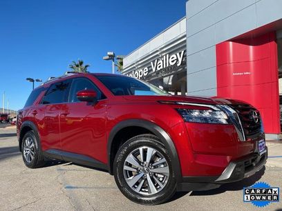 Certified 2023 Nissan Pathfinder SL w/ Lighting Package (N92)