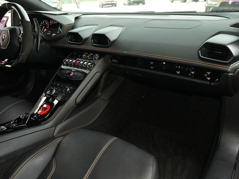 Used 2016 Lamborghini Huracan LP 610-4 AWD/4WD image 20