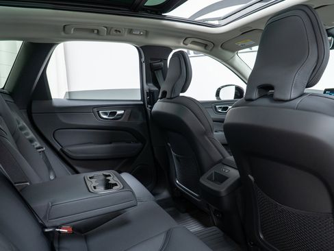 New 2026 Volvo XC60 B5 Plus w/ Protection Package Premier image 23