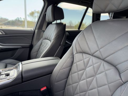 Certified 2024 BMW X5 xDrive40i w/ Premium Package image 16