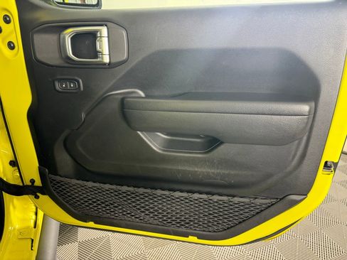 Used 2022 Jeep Wrangler Unlimited Sport image 28