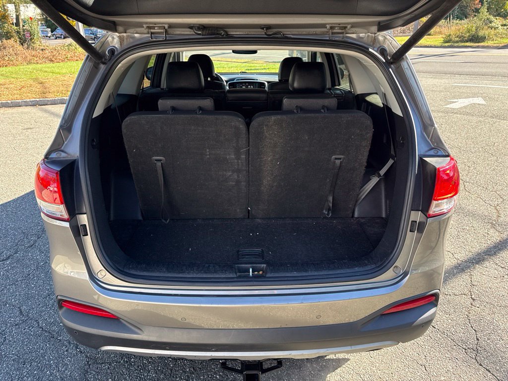 Used 2018 Kia Sorento EX AWD/4WD image 11