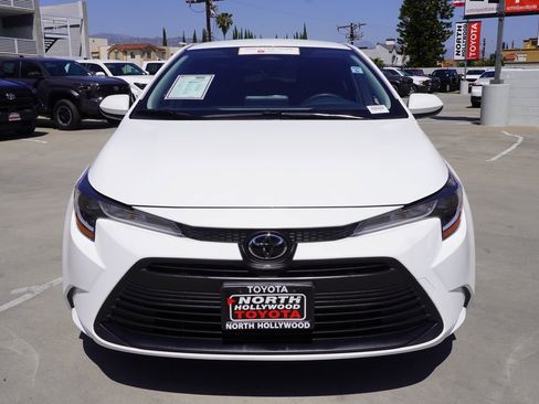 Certified 2026 Toyota Corolla LE FWD image 3