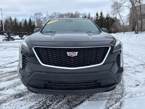 Used 2020 Cadillac XT4 Sport image 2