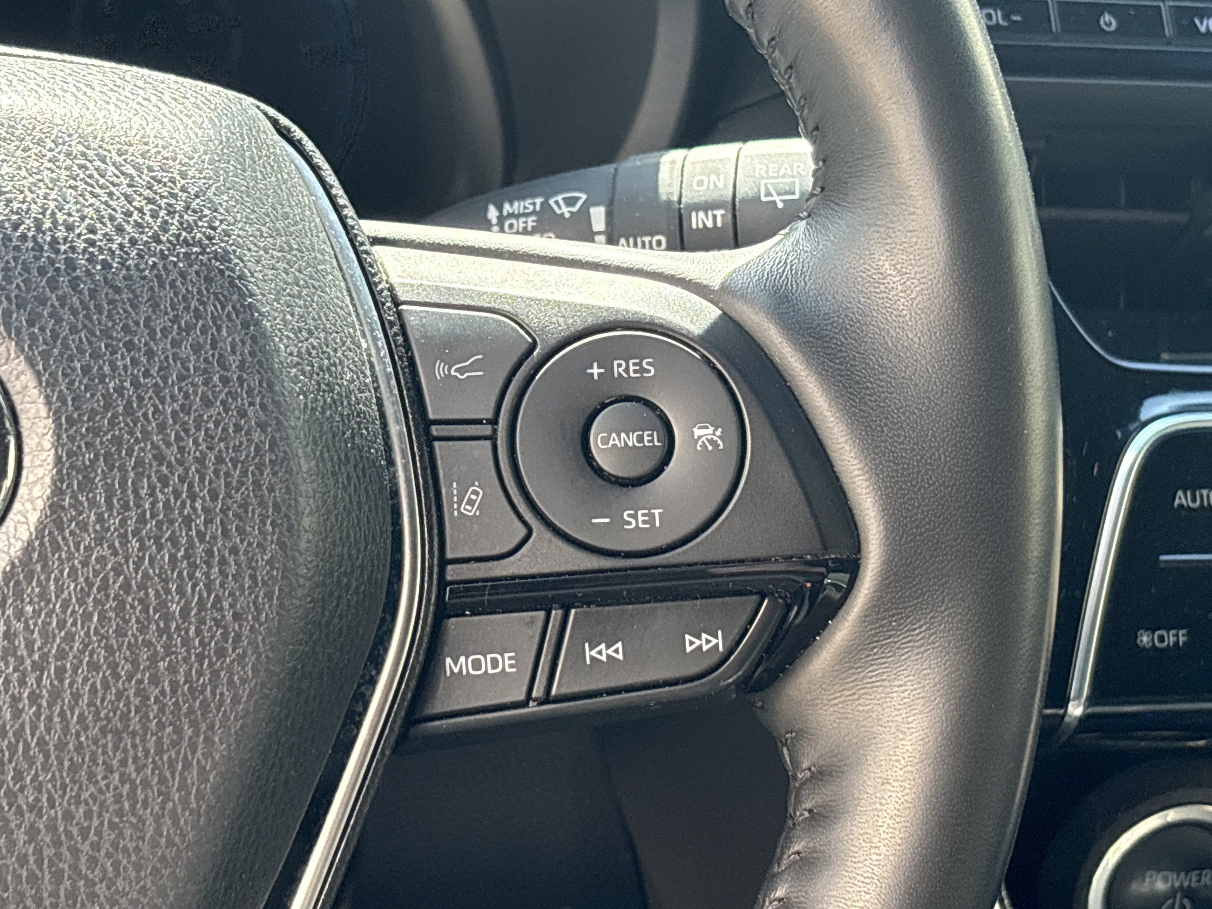 Used 2024 Toyota Venza Limited AWD/4WD image 20