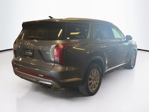 Used 2025 Hyundai Palisade SEL AWD/4WD image 9
