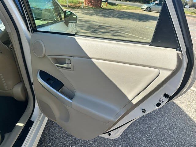 Used 2012 Toyota Prius FWD image 23