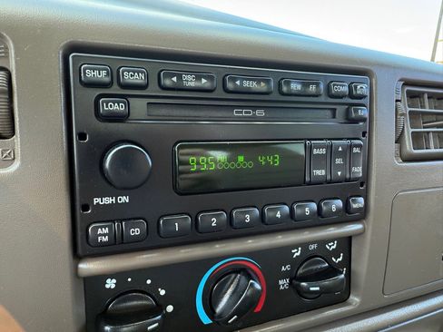 Used 2002 Ford F350 2WD Crew Cab DRW Super Duty image 33