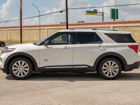Certified 2023 Ford Explorer King Ranch w/ Technology Package RWD image 5