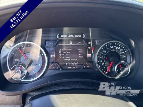 Used 2019 RAM 2500 Laramie w/ Black Appearance Package AWD/4WD image 29