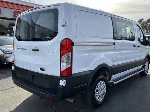 Used 2024 Ford Transit 250 Low Roof w/ Exterior Upgrade Package image 5