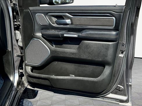 Used 2023 RAM 1500 Laramie AWD/4WD image 26