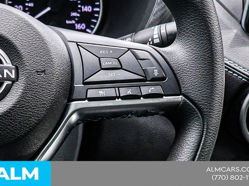 Used 2025 Nissan Sentra SV FWD image 28