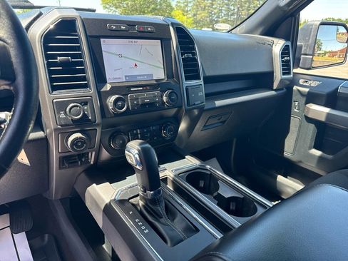 Used 2020 Ford F150 XLT w/ Equipment Group 302A Luxury AWD/4WD image 15