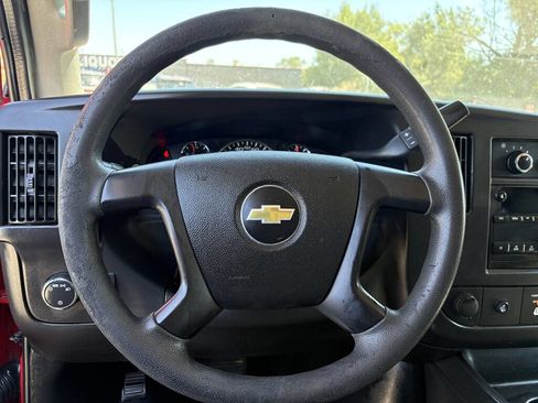 Used 2016 Chevrolet Express 2500 image 11
