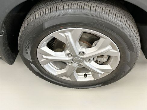 Used 2023 Honda HR-V LX image 11