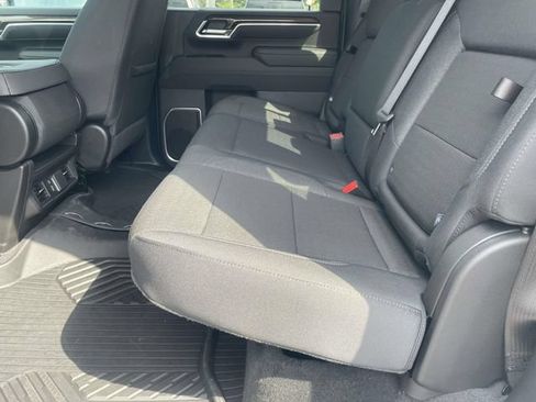 New 2026 Chevrolet Silverado 2500 LT w/ All Star Edition AWD/4WD image 10