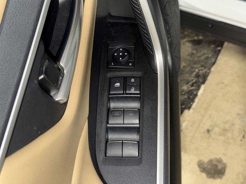 Certified 2025 Toyota RAV4 XLE AWD/4WD image 22