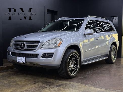 Used 2009 Mercedes-Benz GL 450 4MATIC image 1
