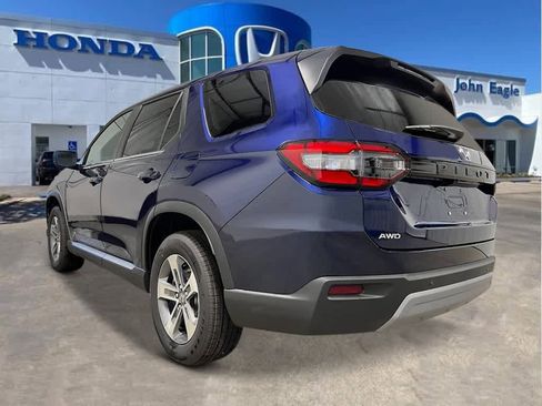 New 2025 Honda Pilot EX-L image 3