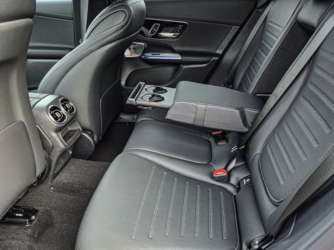 New 2026 Mercedes-Benz GLC 300 4MATIC image 33
