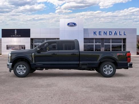 New 2026 Ford F350 XLT w/ XLT Premium Package AWD/4WD image 3