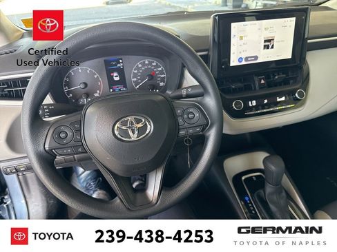 Used 2025 Toyota Corolla LE image 14