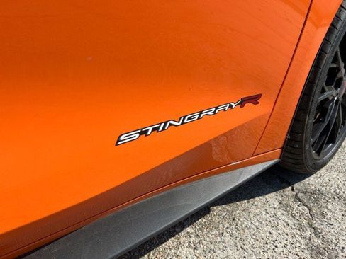 Used 2023 Chevrolet Corvette Stingray Premium Conv w/ Z51 Performance Package image 8