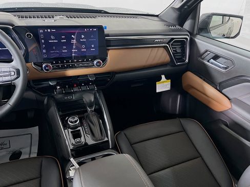 New 2026 GMC Canyon AT4 w/ Technology Plus Package image 20