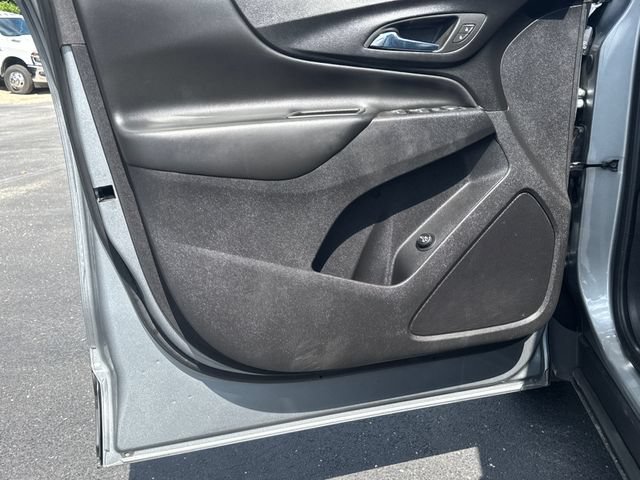Used 2023 Chevrolet Equinox LT AWD/4WD image 14