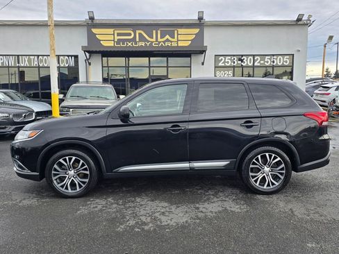 Used 2018 Mitsubishi Outlander ES image 11