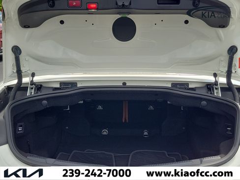 Used 2018 Mercedes-Benz E 400 Cabriolet image 10