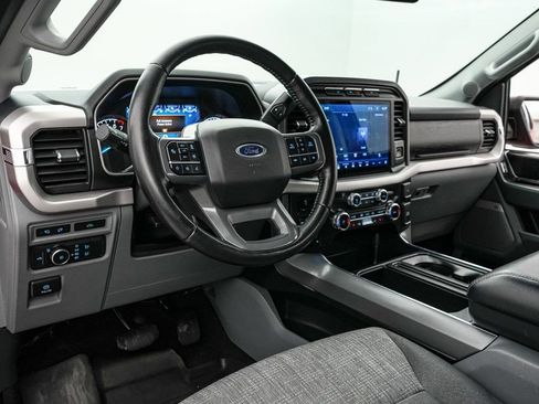 Certified 2022 Ford F150 XLT w/ Equipment Group 302A High image 15