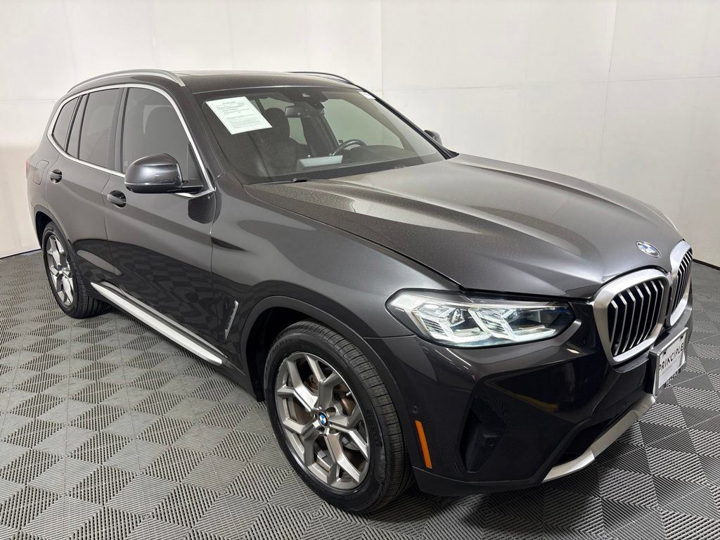 Certified 2024 BMW X3 sDrive30i w/ Convenience Package RWD image 4