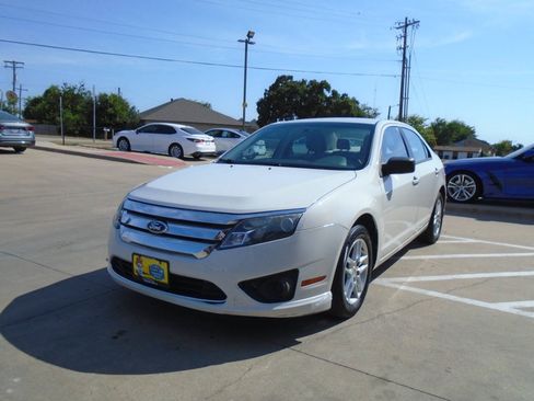 Used 2012 Ford Fusion S FWD image 3