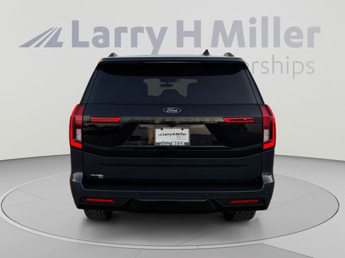 Certified 2025 Ford Expedition Tremor AWD/4WD image 4