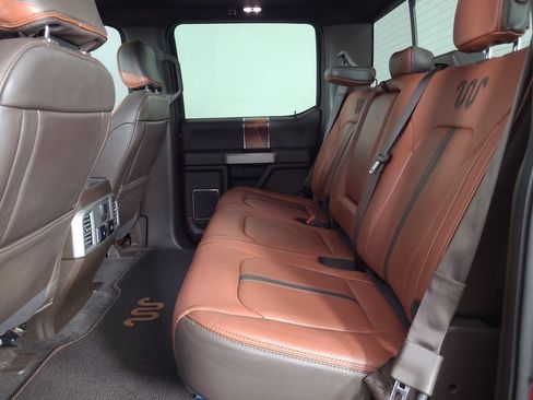 Used 2018 Ford F150 King Ranch w/ Equipment Group 601A Luxury AWD/4WD image 19