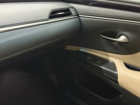 Used 2020 Lexus ES 350 w/ Premium Package image 28