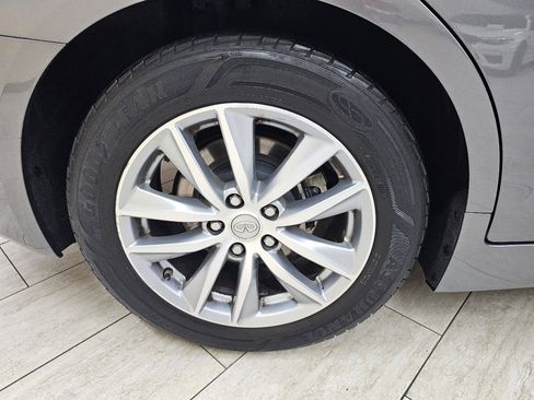 Used 2016 INFINITI Q50 3.0t Premium w/ Driver Assistance Package image 42