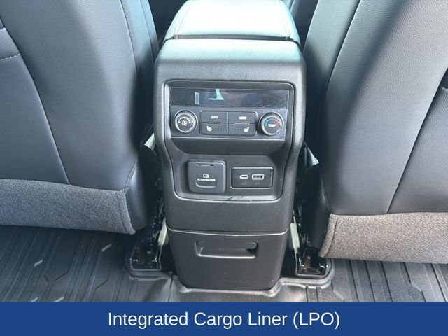 Used 2023 GMC Acadia AT4 w/ Technology Package AWD/4WD image 26
