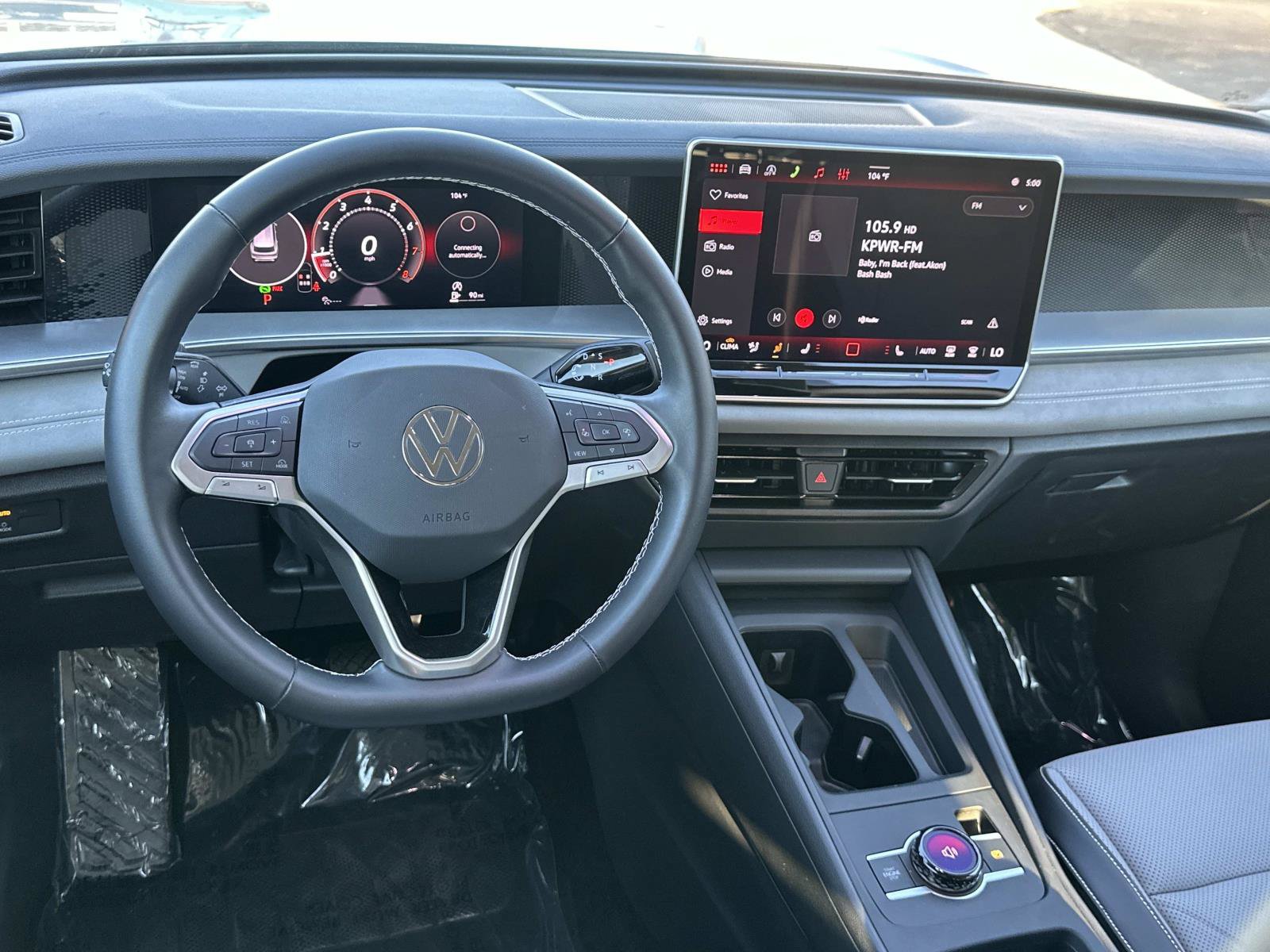 Certified 2026 Volkswagen Tiguan SE FWD image 7