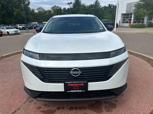 New 2025 Nissan Murano SV image 4