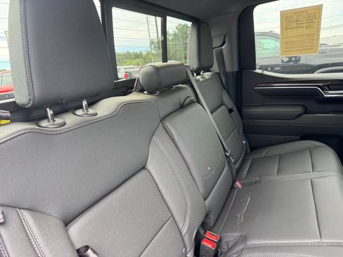 Certified 2025 Chevrolet Silverado 1500 LTZ AWD/4WD image 11