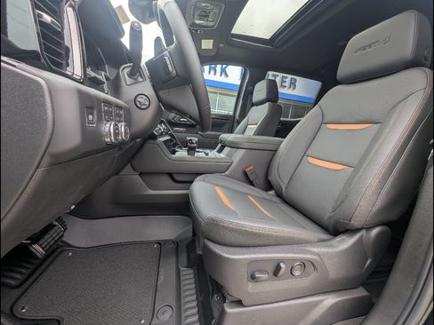 New 2026 GMC Sierra 1500 AT4 w/ AT4 Premium Package AWD/4WD image 15