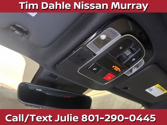 Used 2025 Hyundai Tucson Limited AWD/4WD image 32