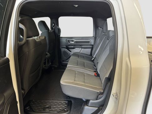 New 2026 RAM 1500 Big Horn AWD/4WD image 18