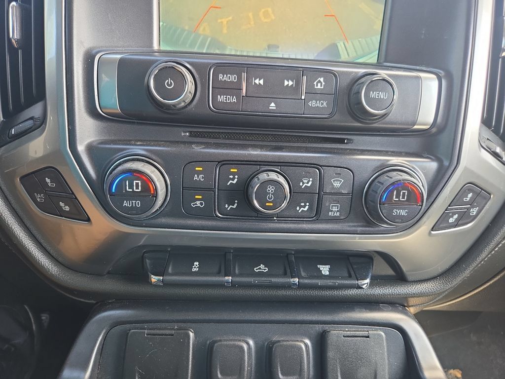 Used 2015 Chevrolet Silverado 2500 LTZ AWD/4WD image 25