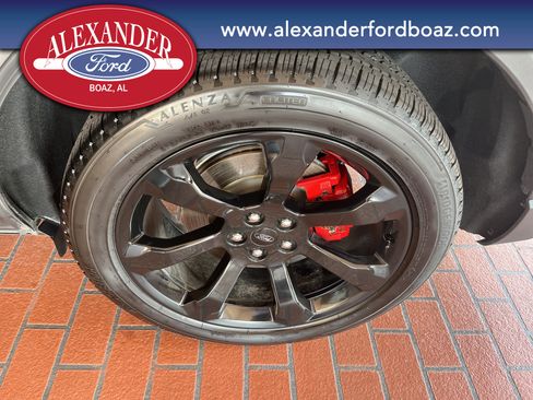 Used 2023 Ford Explorer ST w/ Equipment Group 401A image 8