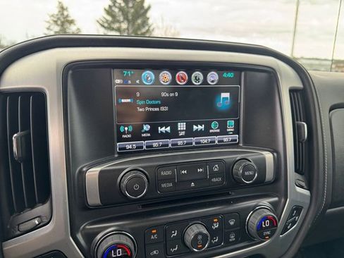 Used 2018 GMC Sierra 1500 SLT image 21