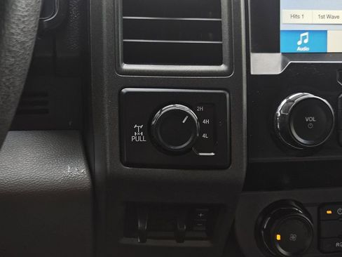 Used 2019 Ford F250 XL w/ STX Appearance Package AWD/4WD image 23